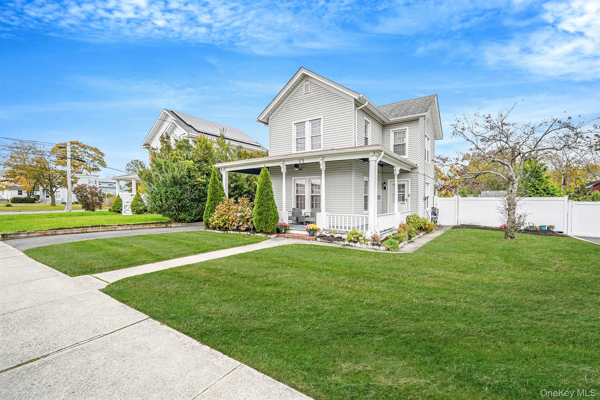 #2 photo, 45 Maple Avenue, Patchogue , NY 11772