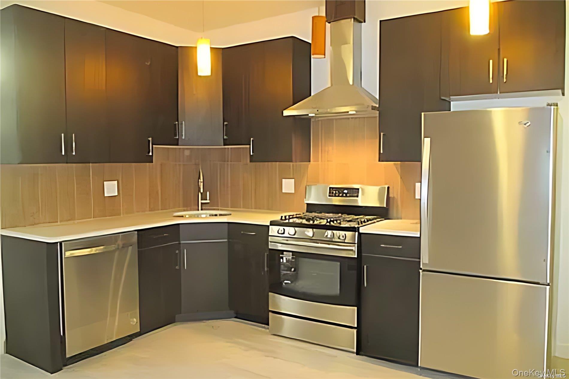 #2 photo, 28-06 35th Avenue, Astoria , NY 11106