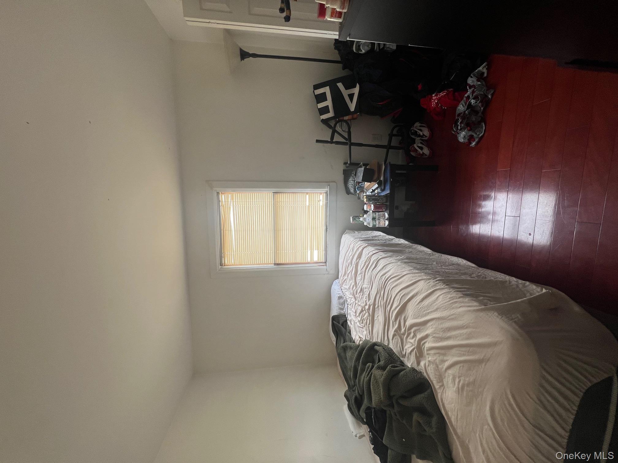 #2 photo, 240 Oakley Avenue, Hempstead , NY 11003