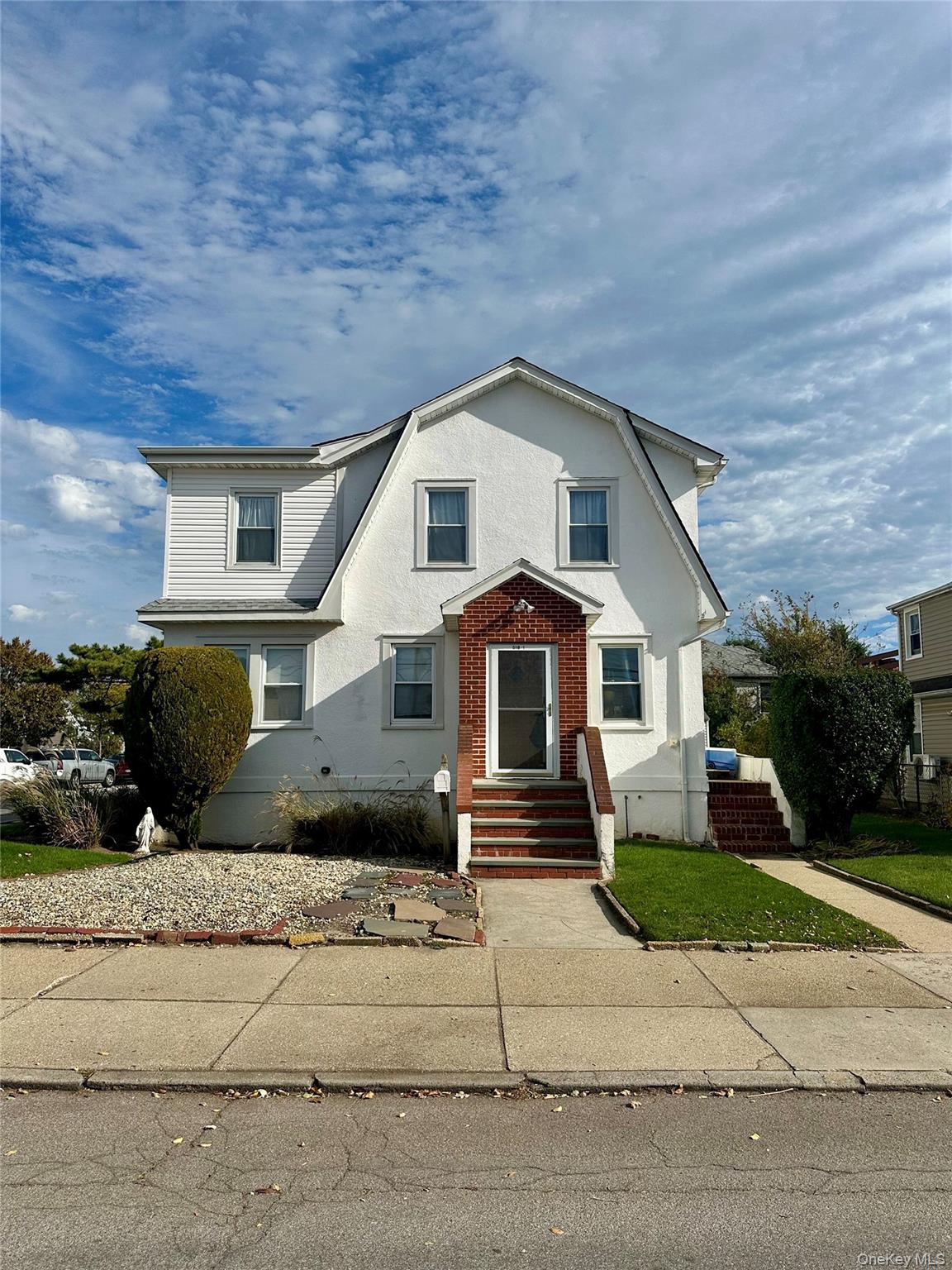 #1 photo, 518 Lindell Boulevard, Long Beach , NY 11561