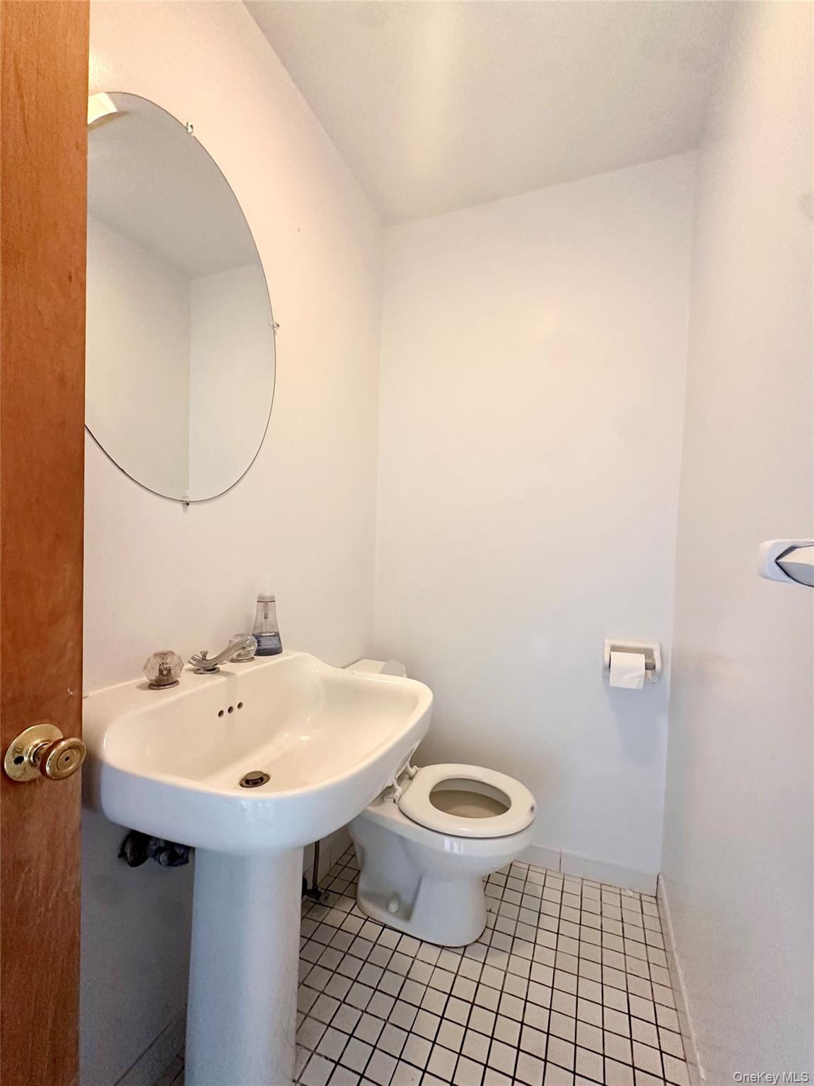 #11 photo, 518 Lindell Boulevard, Long Beach , NY 11561