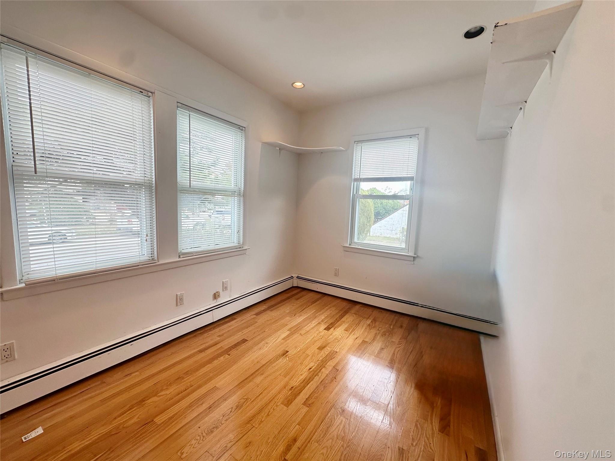 #8 photo, 518 Lindell Boulevard, Long Beach , NY 11561