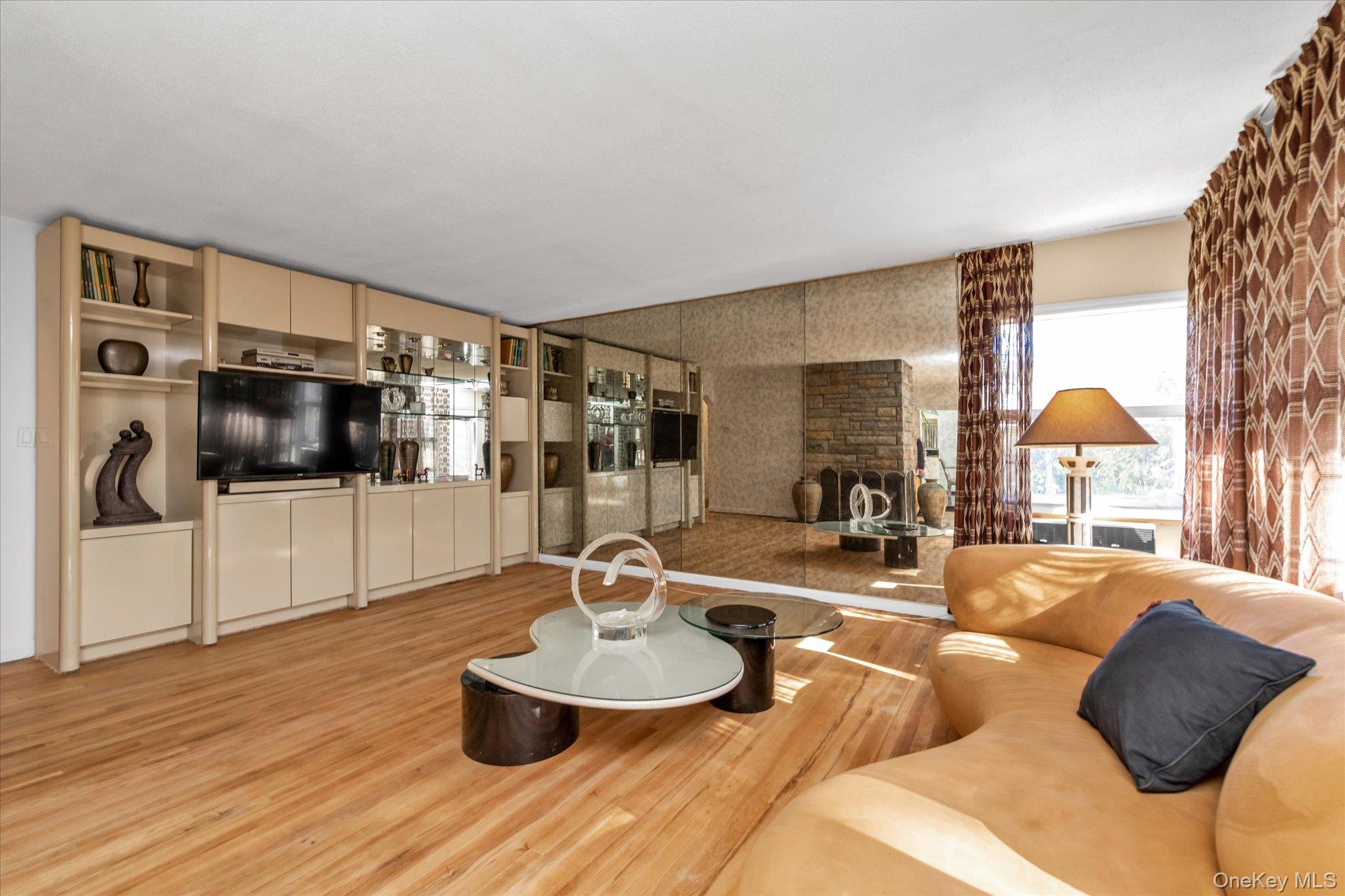 #10 photo, 214-40 24th Avenue, Bayside , NY 11360