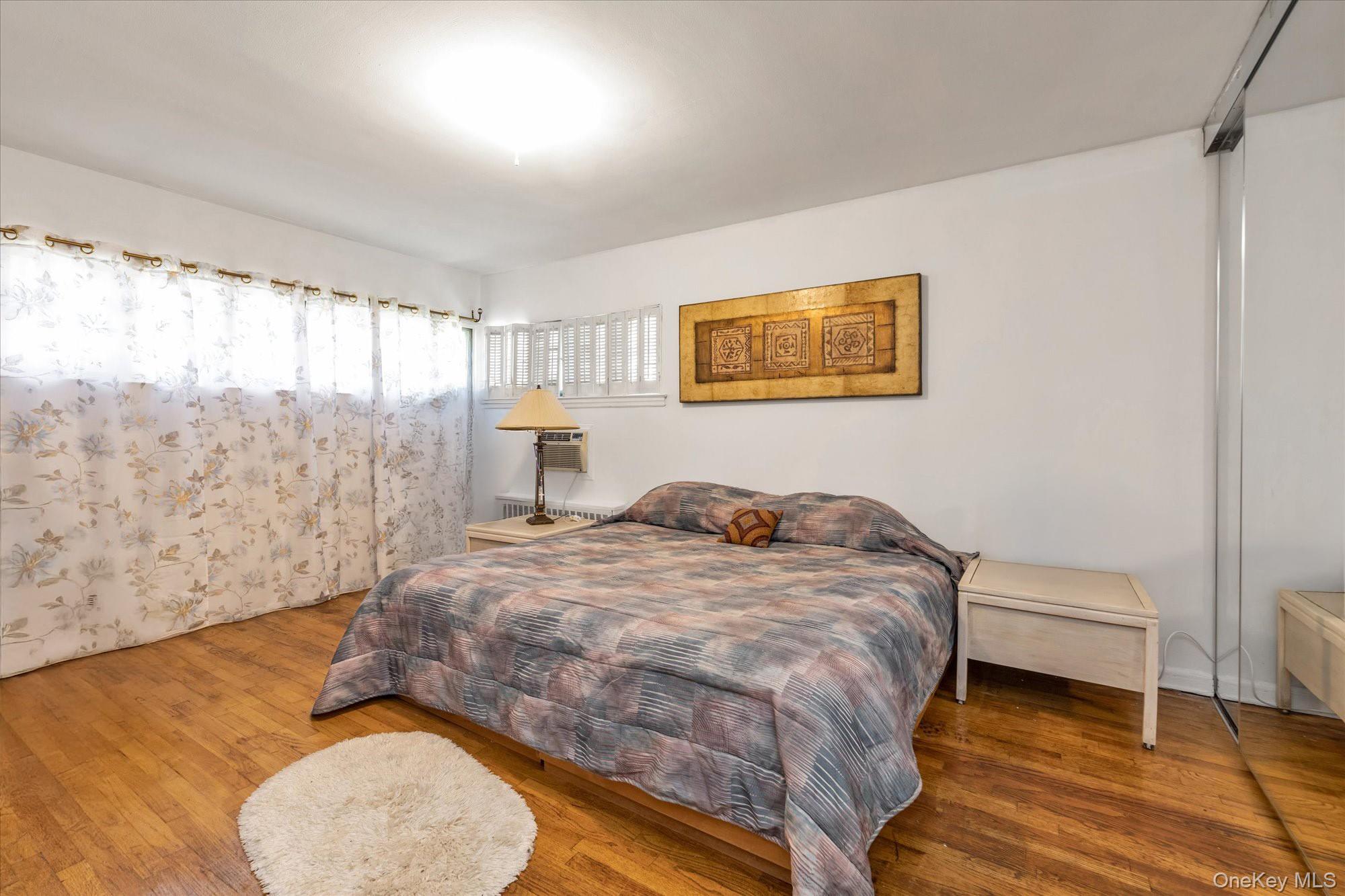 #12 photo, 214-40 24th Avenue, Bayside , NY 11360