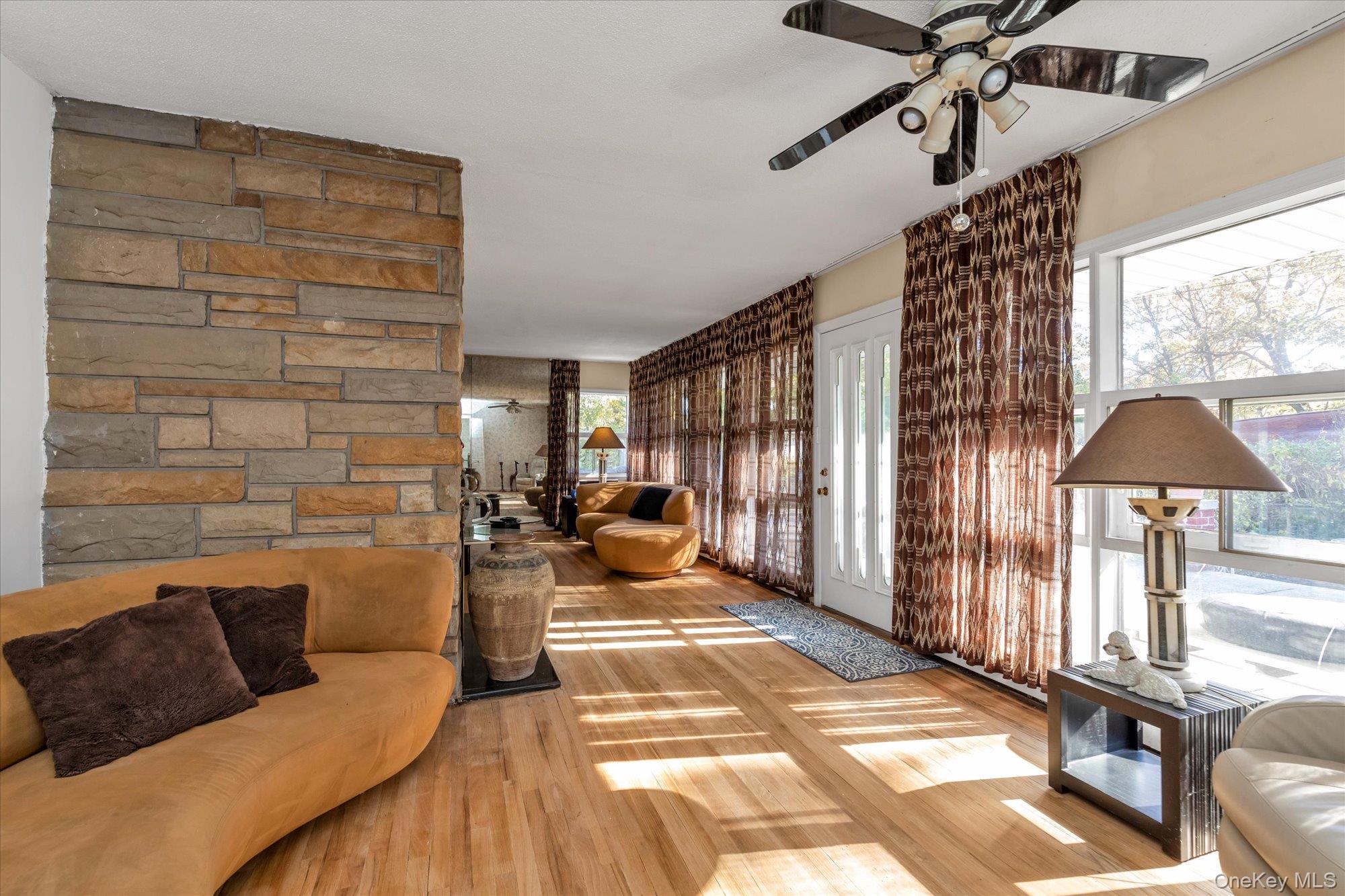 #9 photo, 214-40 24th Avenue, Bayside , NY 11360