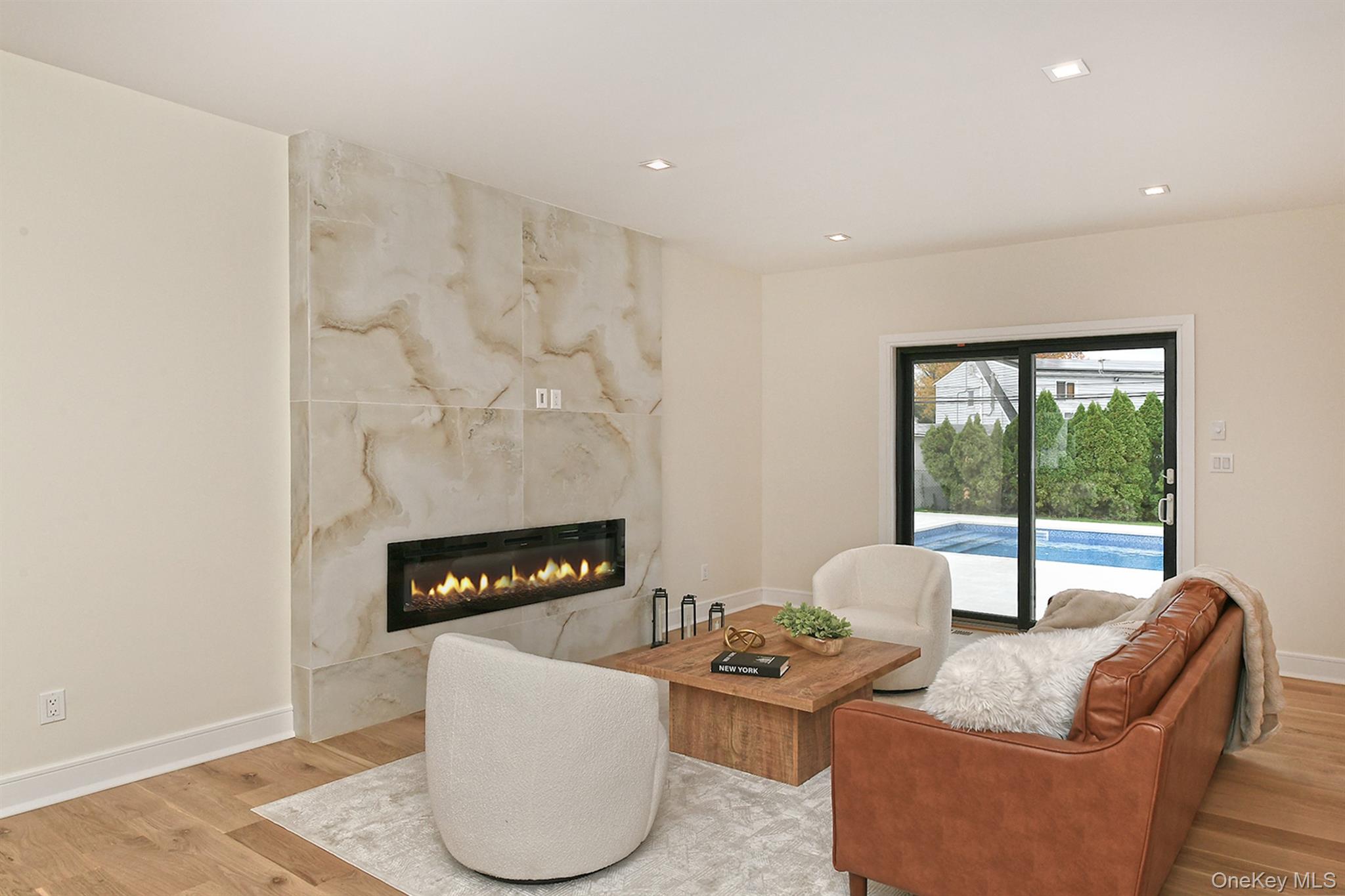 #12 photo, 39 Forest Lane, Westbury , NY 11590