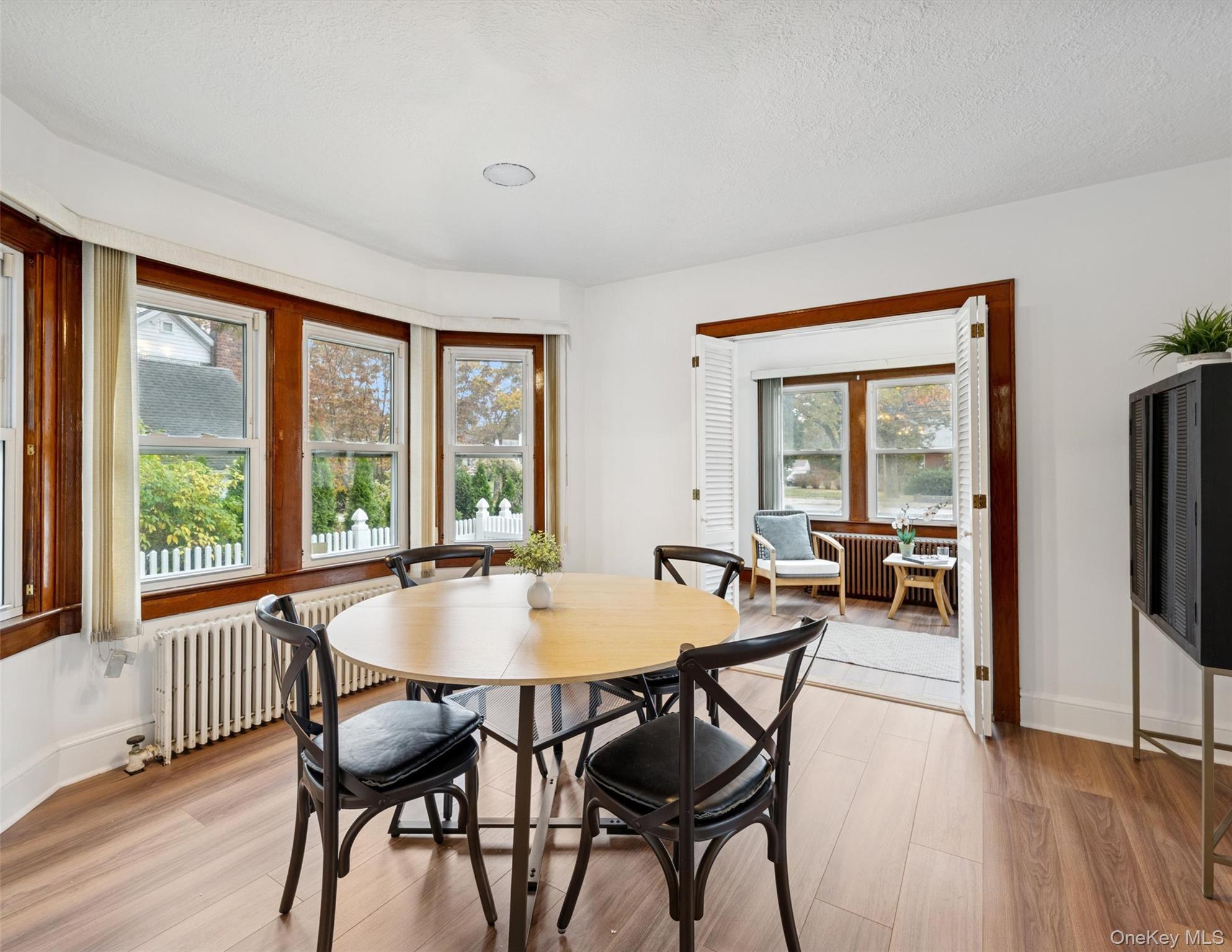 #10 photo, 148 Woodhull Avenue, Riverside , NY 11901