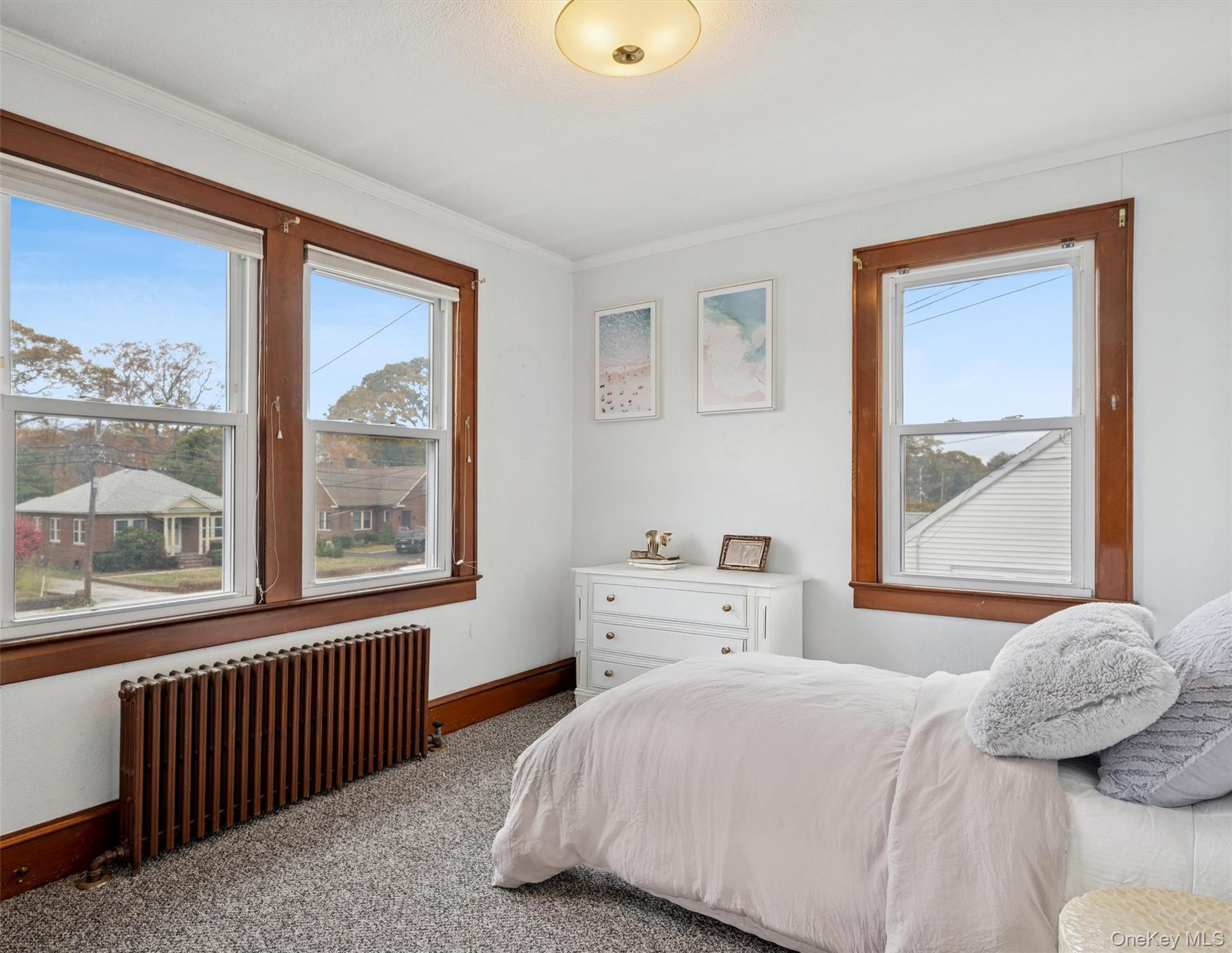 #16 photo, 148 Woodhull Avenue, Riverside , NY 11901