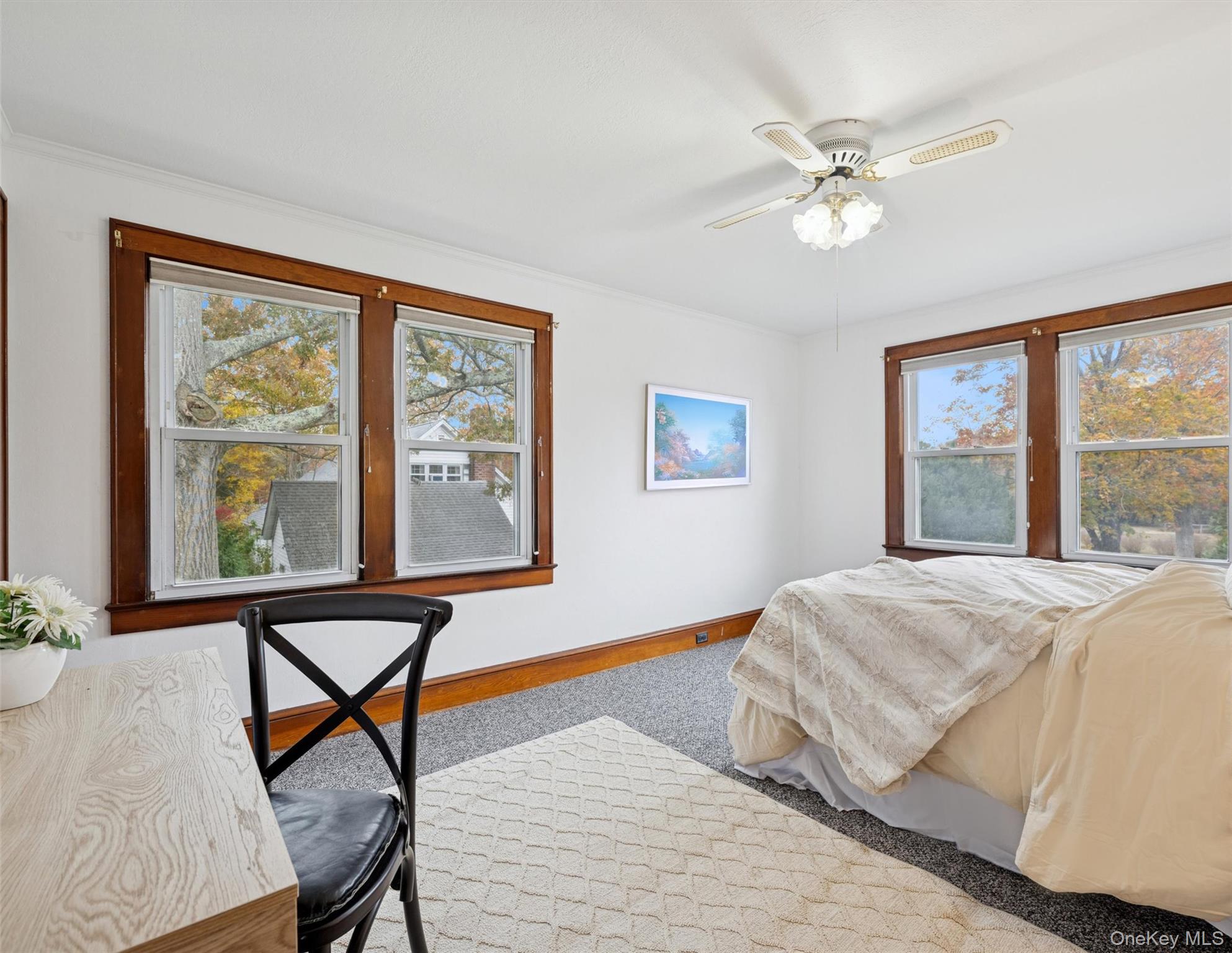 #17 photo, 148 Woodhull Avenue, Riverside , NY 11901