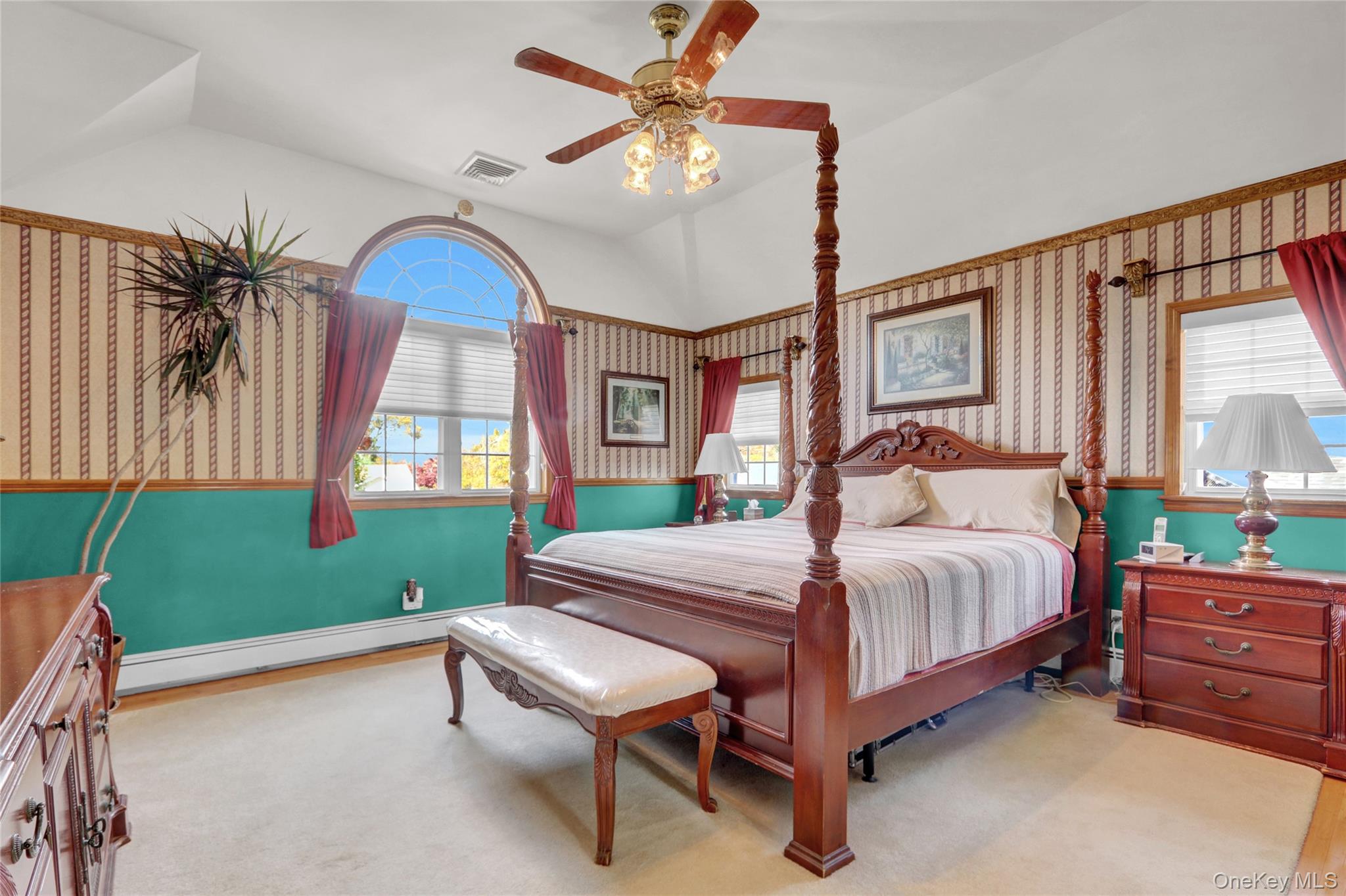 #19 photo, 807 Cypress Drive, Franklin Square , NY 11010