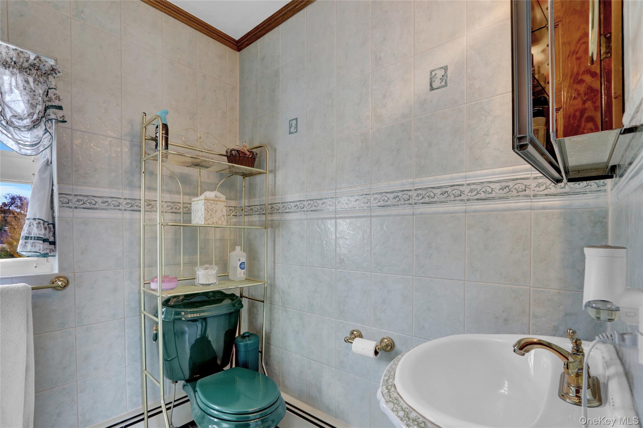 #20 photo, 807 Cypress Drive, Franklin Square , NY 11010