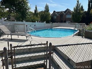 #5 photo, 807 Cypress Drive, Franklin Square , NY 11010