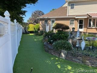 #7 photo, 807 Cypress Drive, Franklin Square , NY 11010