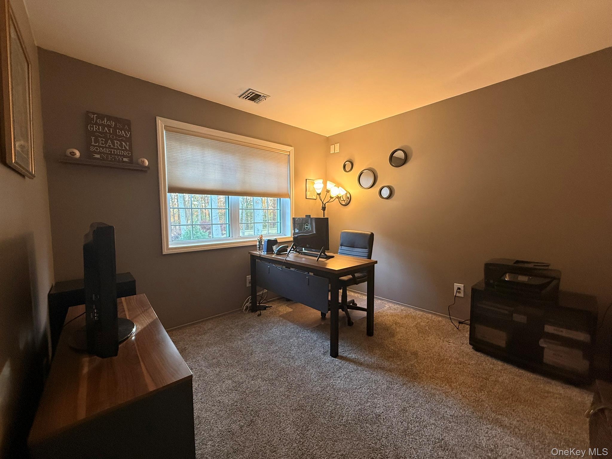 #16 photo, 40 Winnecomac Circle, Kings Park , NY 11754