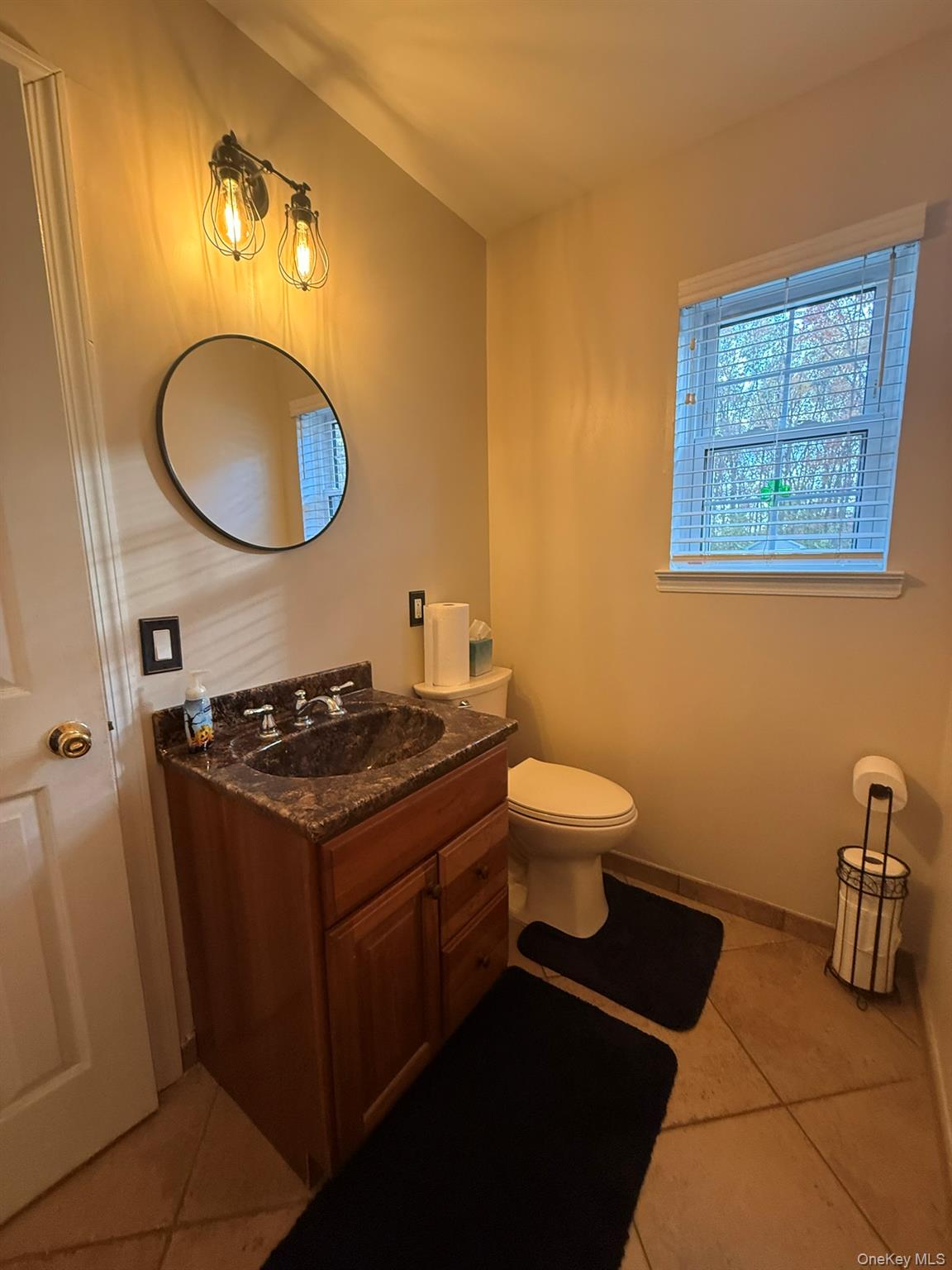 #9 photo, 40 Winnecomac Circle, Kings Park , NY 11754