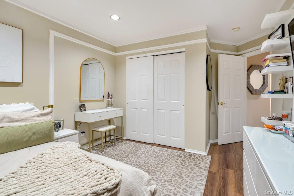 #17 photo, 128 Cinnamon Court, Melville , NY 11747