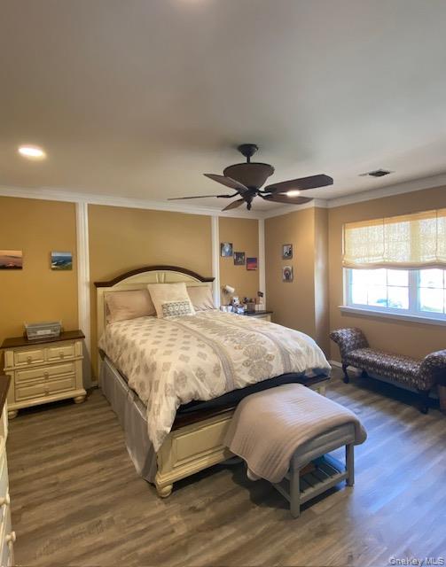 #9 photo, 128 Cinnamon Court, Melville , NY 11747