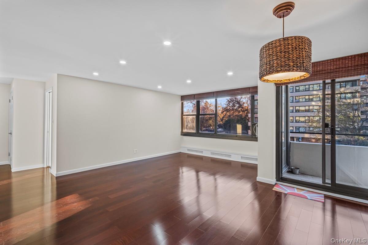 #5 photo, 168-11 12th Avenue, Beechhurst , NY 11357