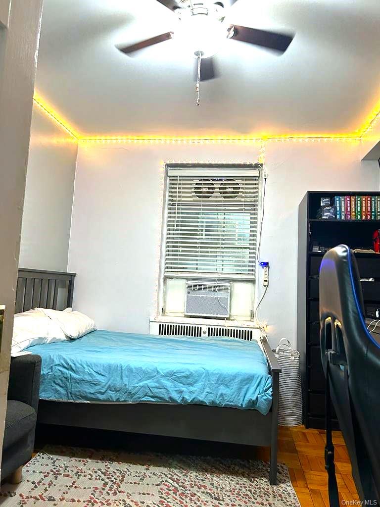 #7 photo, 230 Central Ave, Lawrence , NY 11559