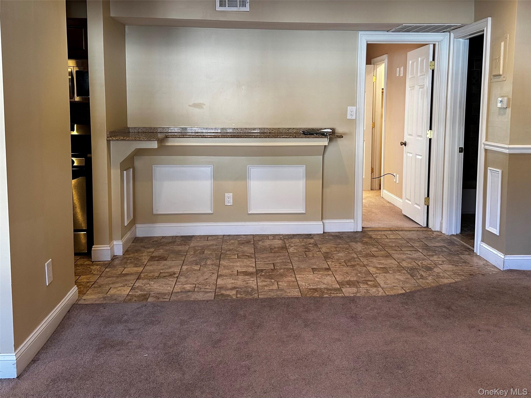 #4 photo, 83 Bailey Court, Middle Island , NY 11953