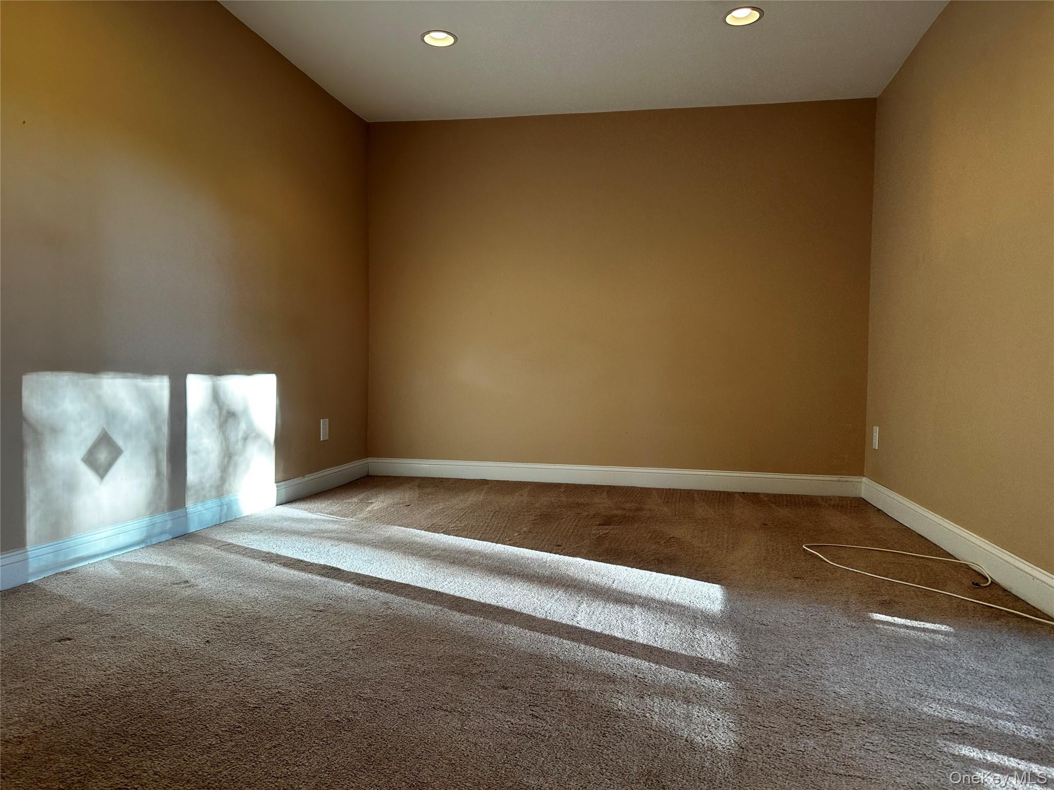 #8 photo, 83 Bailey Court, Middle Island , NY 11953