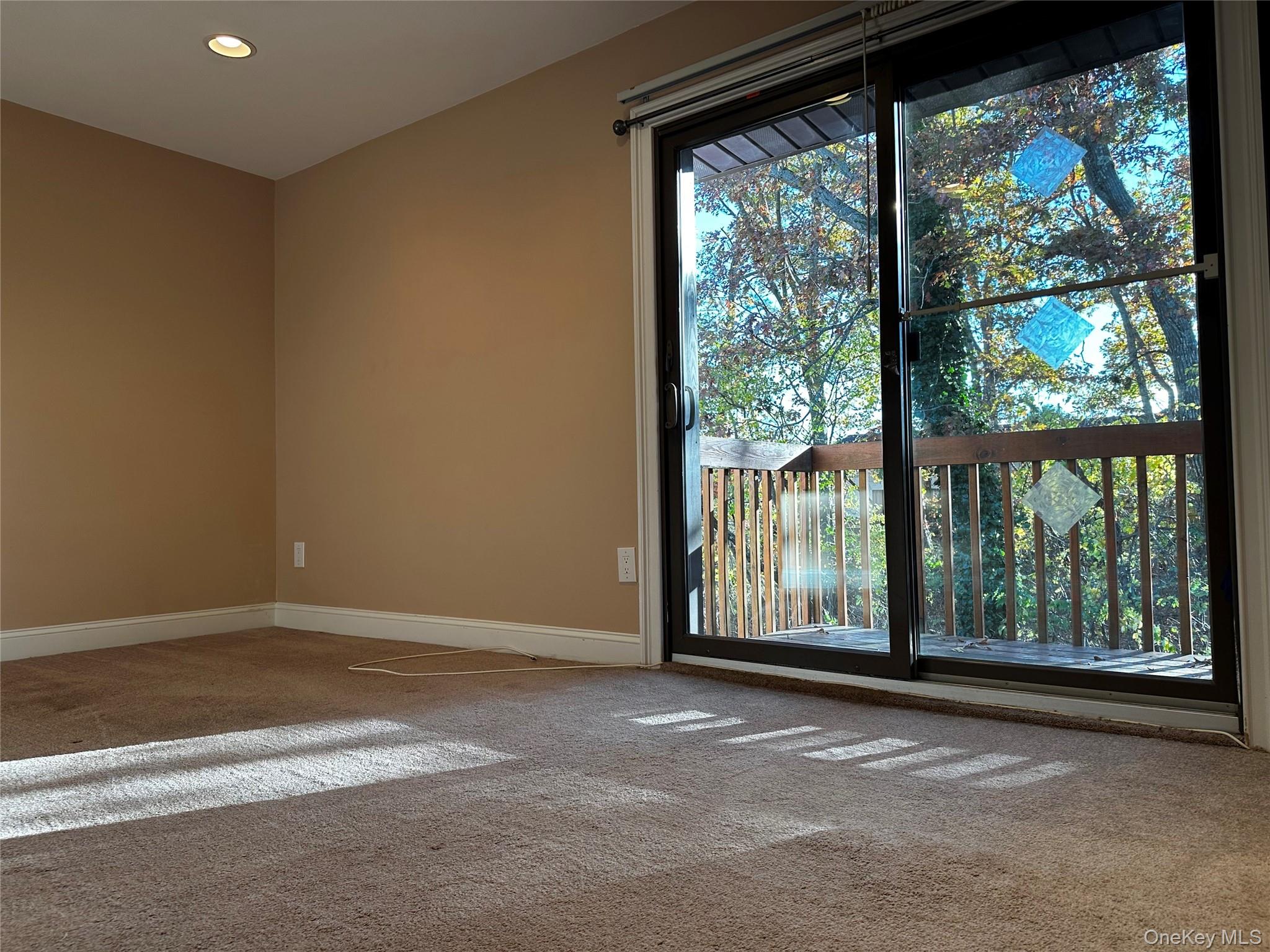 #9 photo, 83 Bailey Court, Middle Island , NY 11953