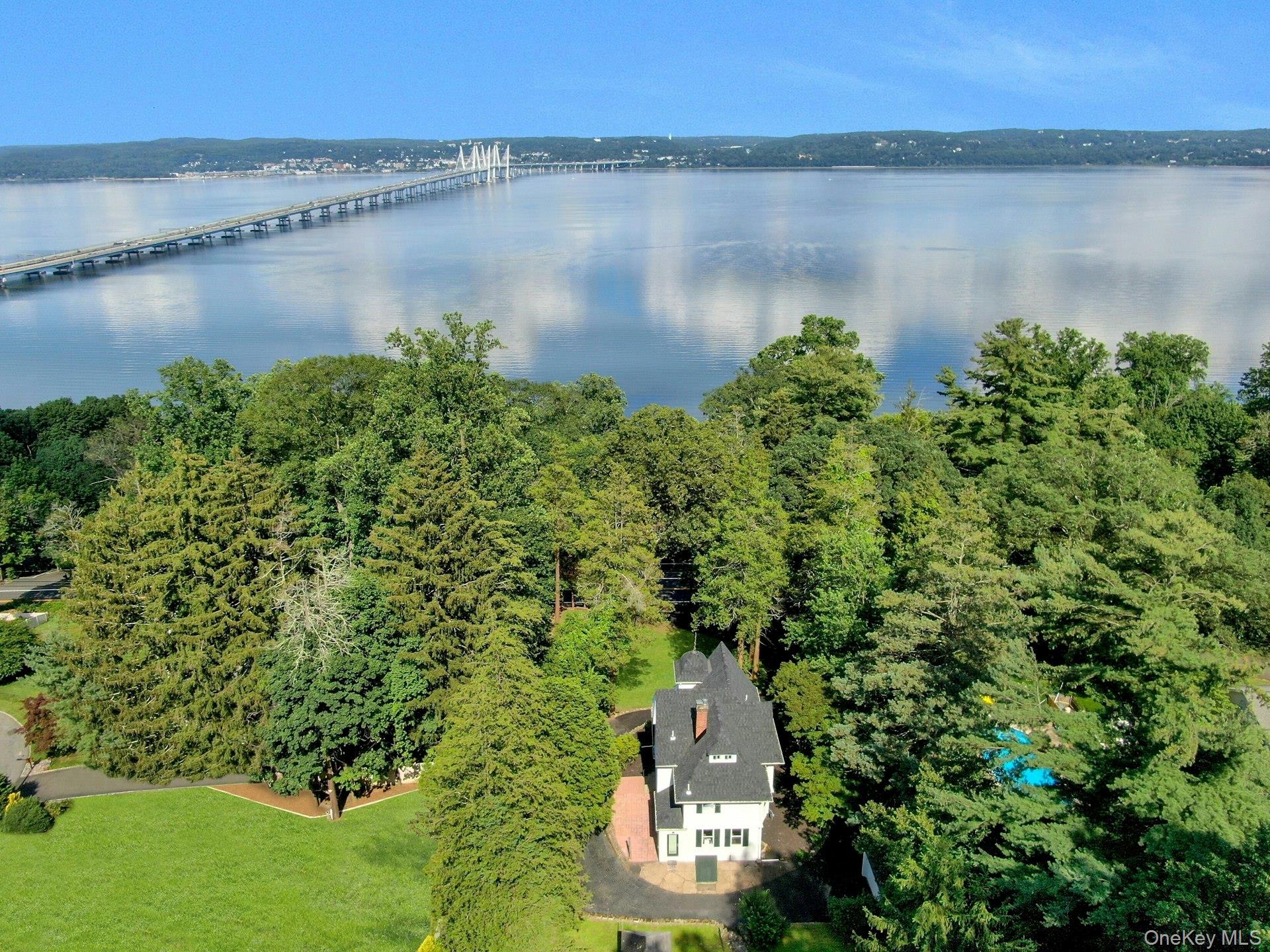 #2 photo, 1002 Route 9W, Nyack , NY 10960