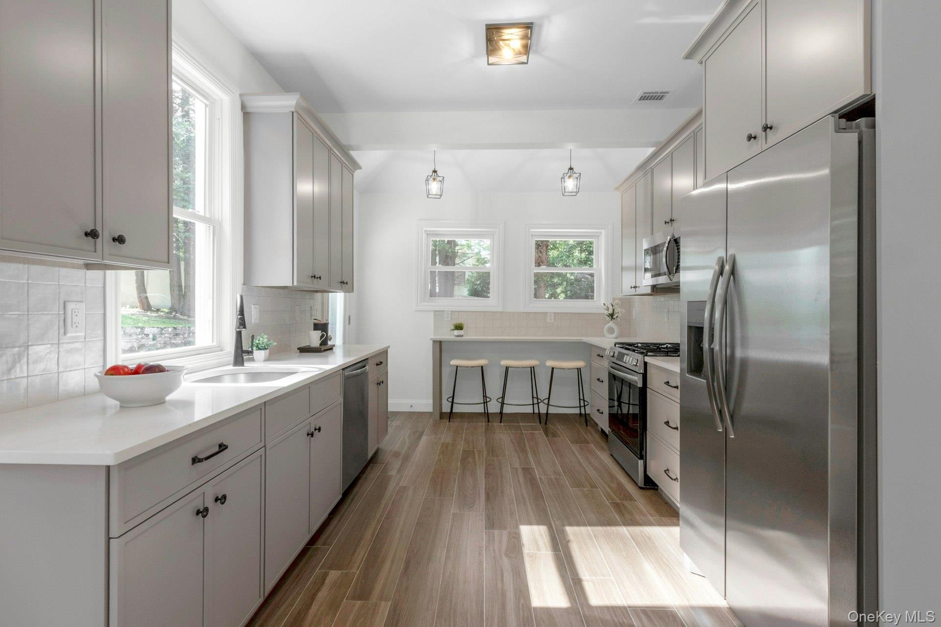 #9 photo, 1002 Route 9W, Nyack , NY 10960