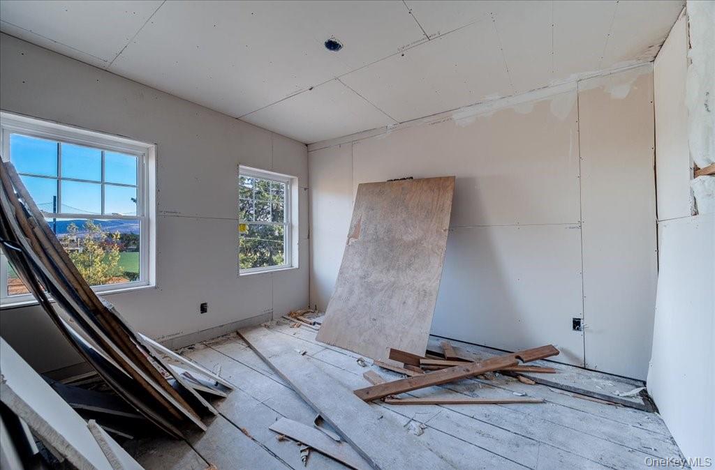 #16 photo, 255 Powell Avenue, Newburgh , NY 12550