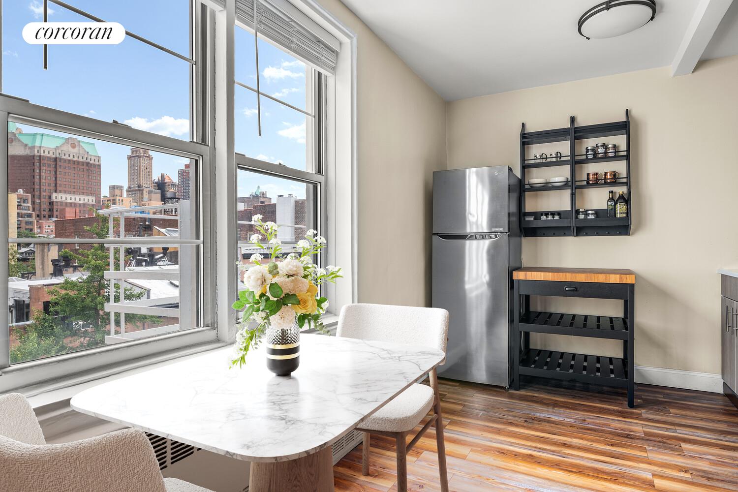 #5 photo, 130 HICKS Street, Brooklyn Heights , NY 11201