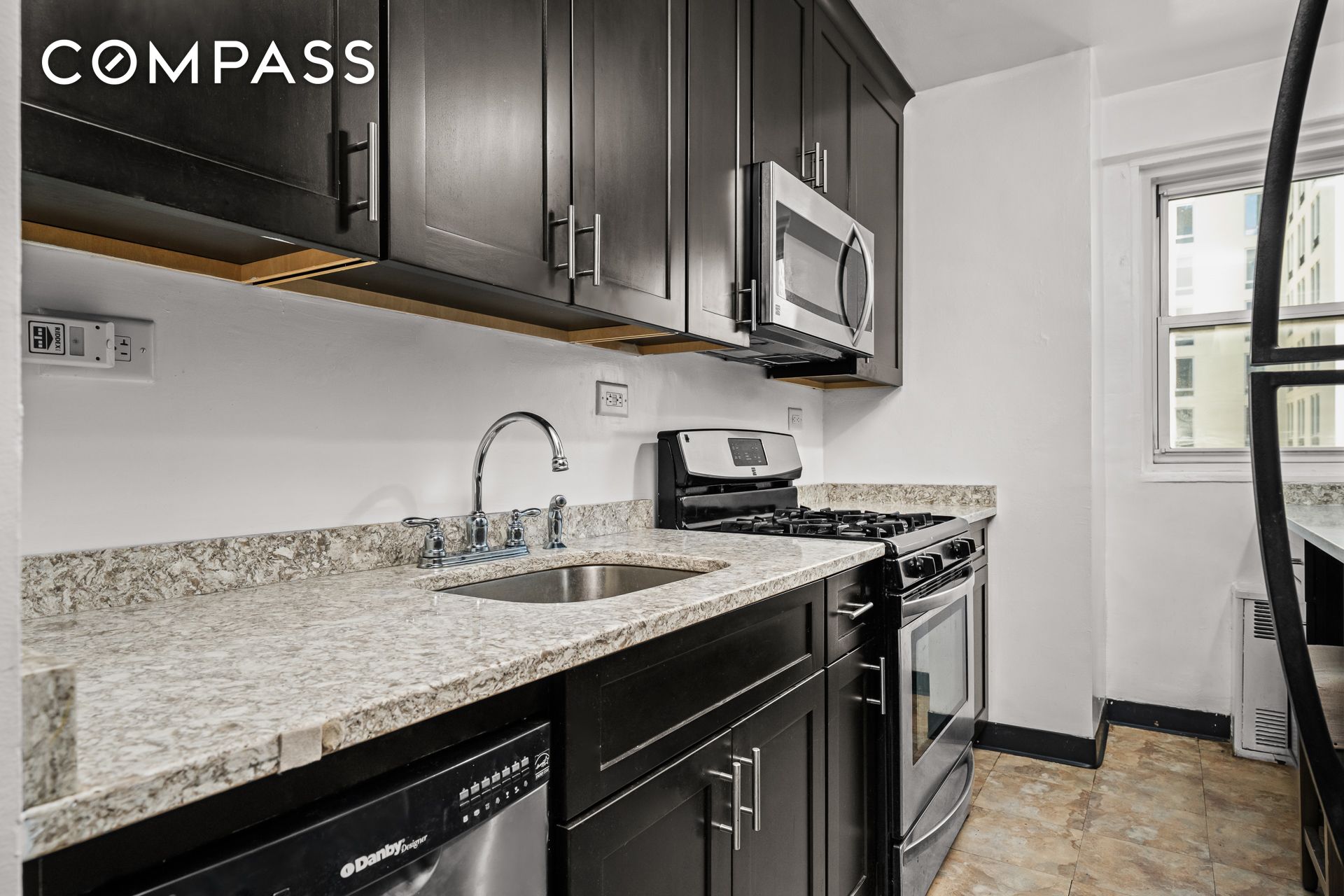 #6 photo, 175 Willoughby Street, Downtown Brooklyn , NY 11201