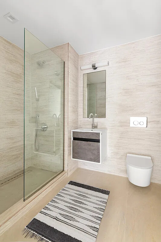 #5 photo, 153 GREEN Street, Greenpoint , NY 11222