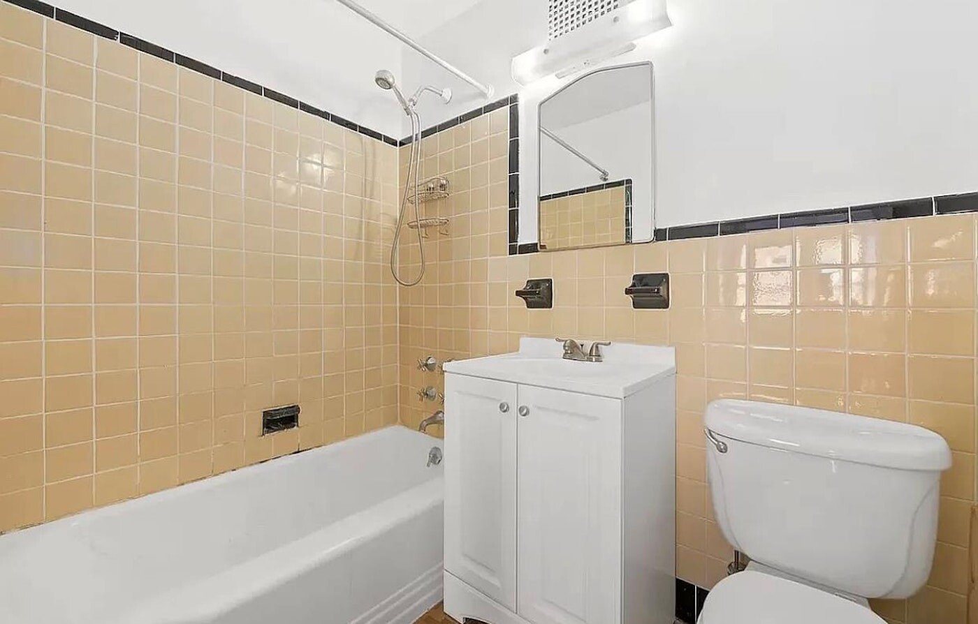 #6 photo, 104 W 73RD Street, Upper West Side , NY 10023