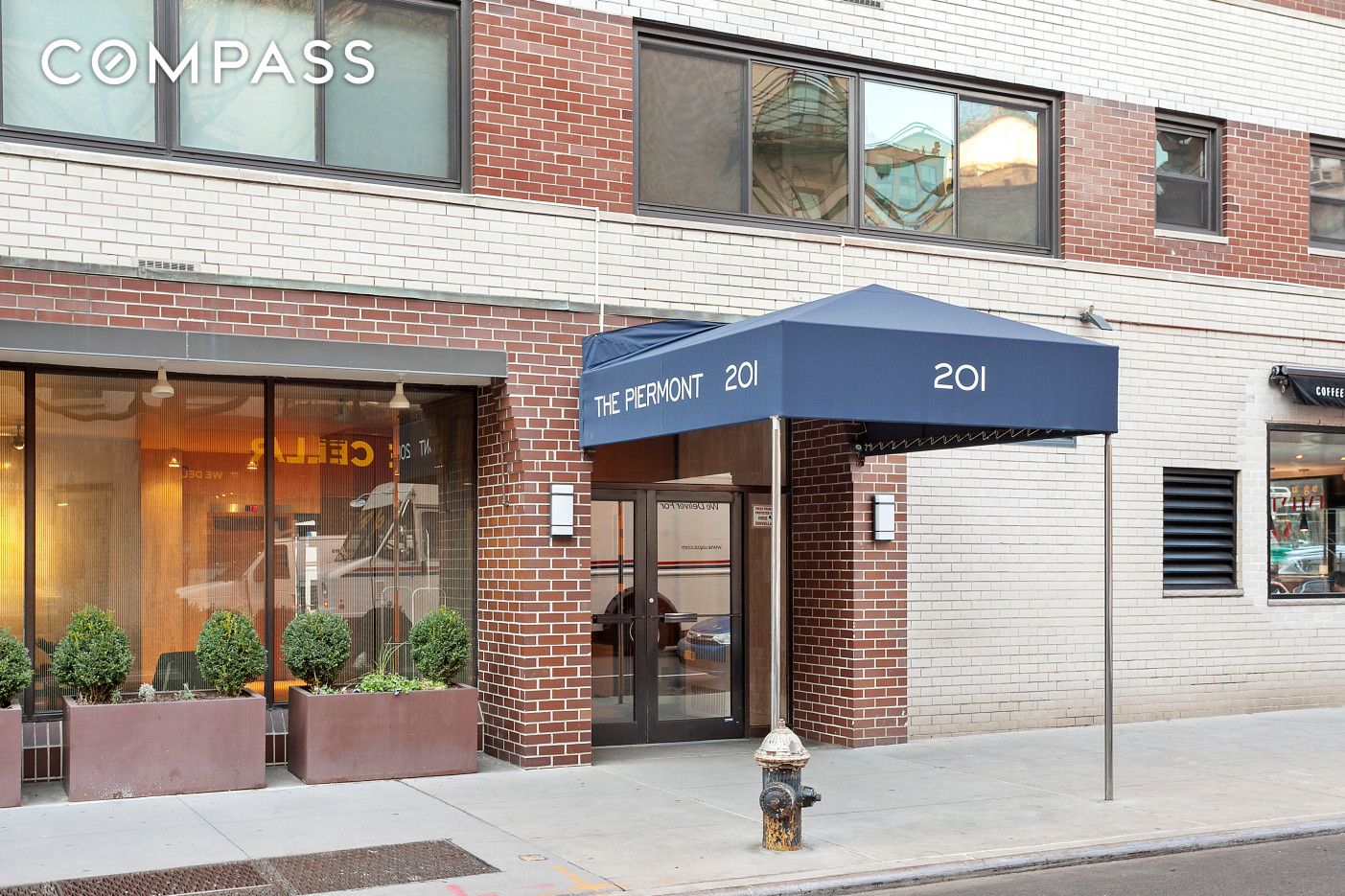 #13 photo, 201 W 21st Street, Chelsea , NY 10011