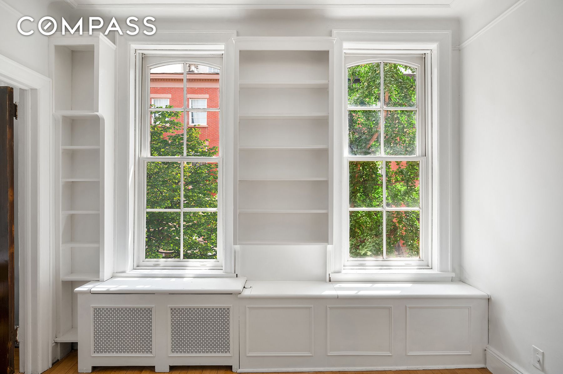 #4 photo, 29 Perry Street, West Village , NY 10014