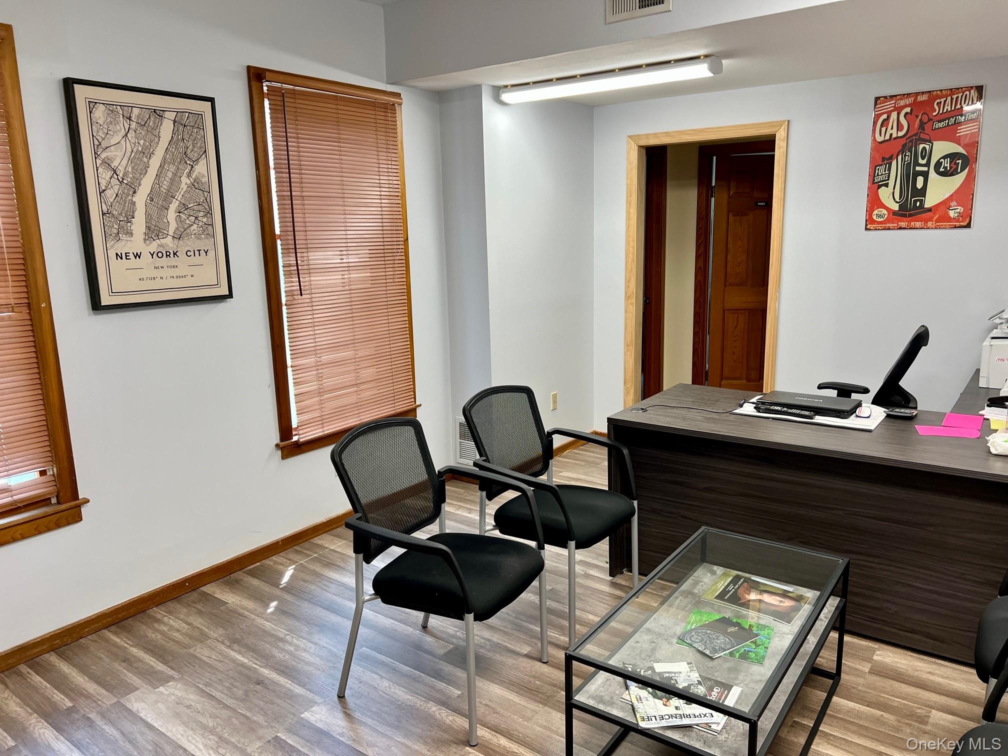 #11 photo, 91 Green Street, Huntington , NY 11743