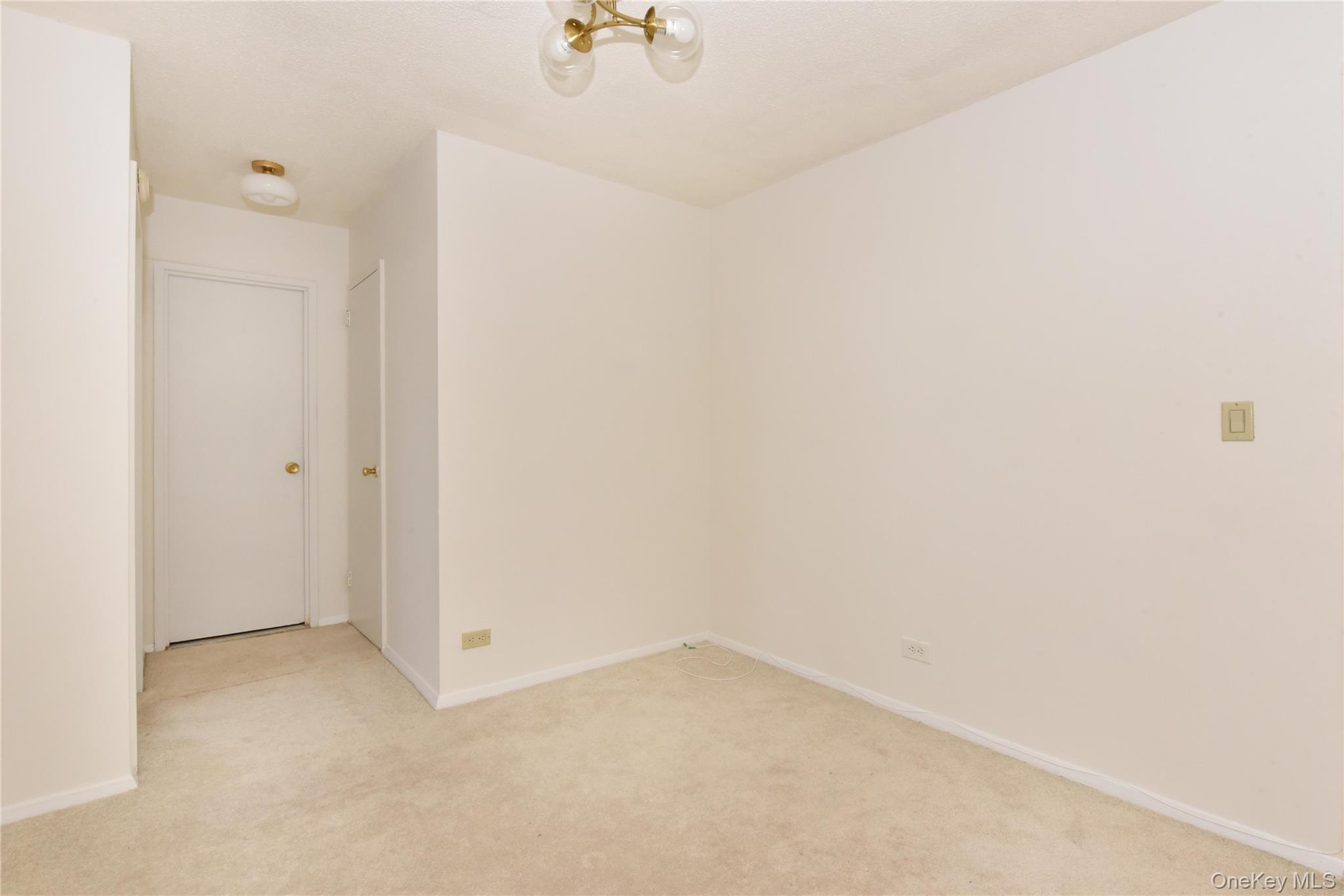 #5 photo, 4140 Union Street, Flushing , NY 11355