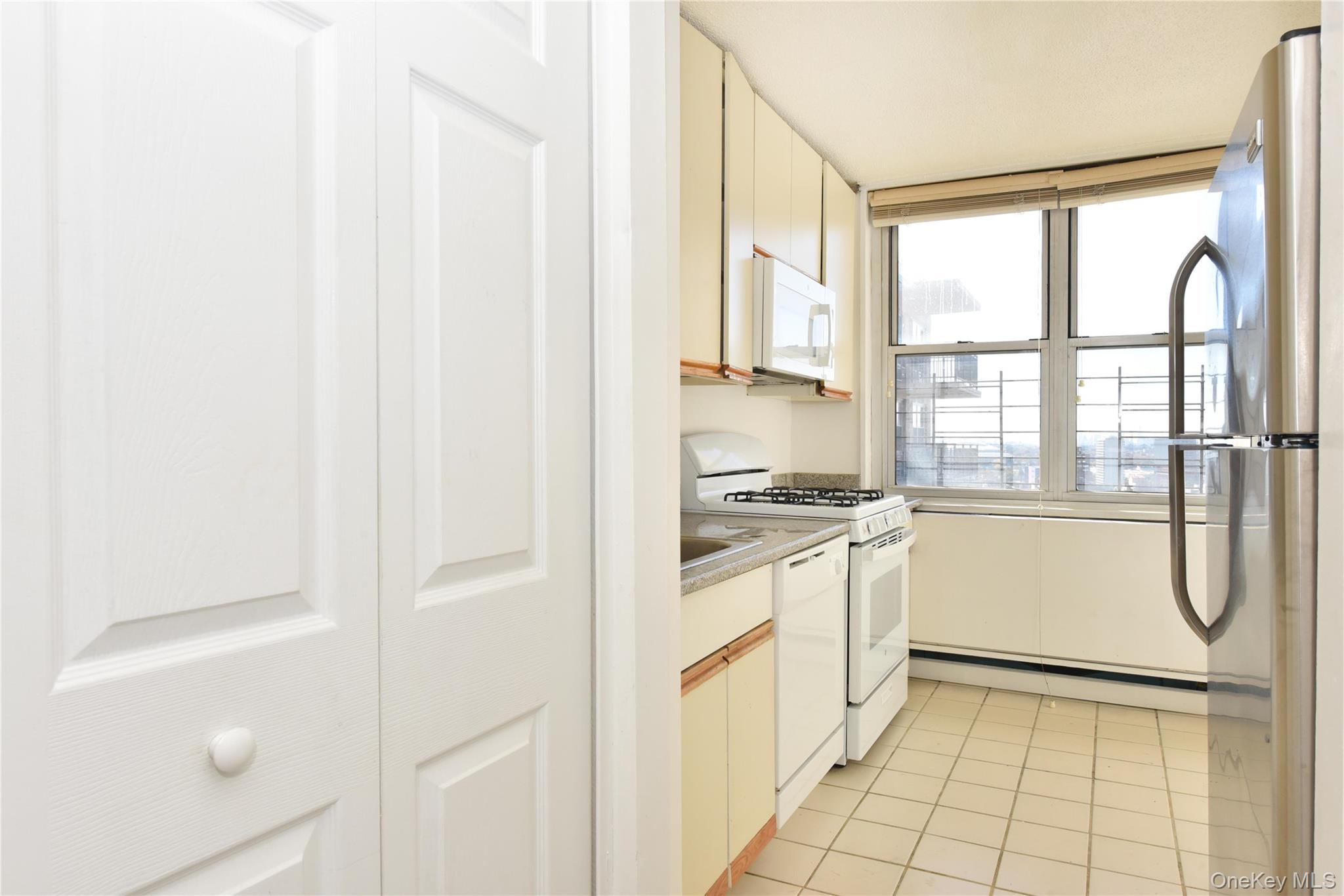 #7 photo, 4140 Union Street, Flushing , NY 11355