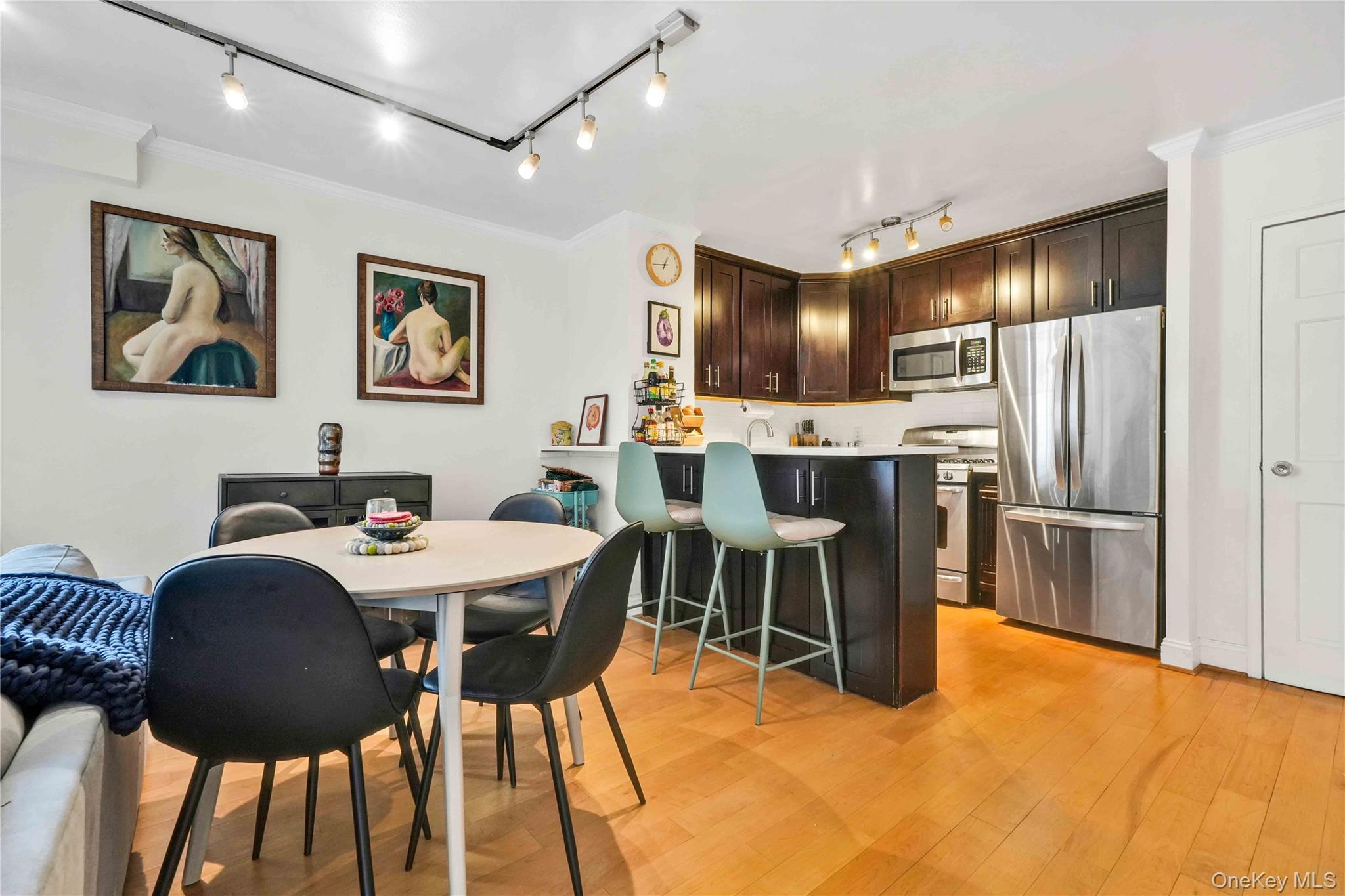 #5 photo, 52-40 39th Drive, Woodside , NY 11377