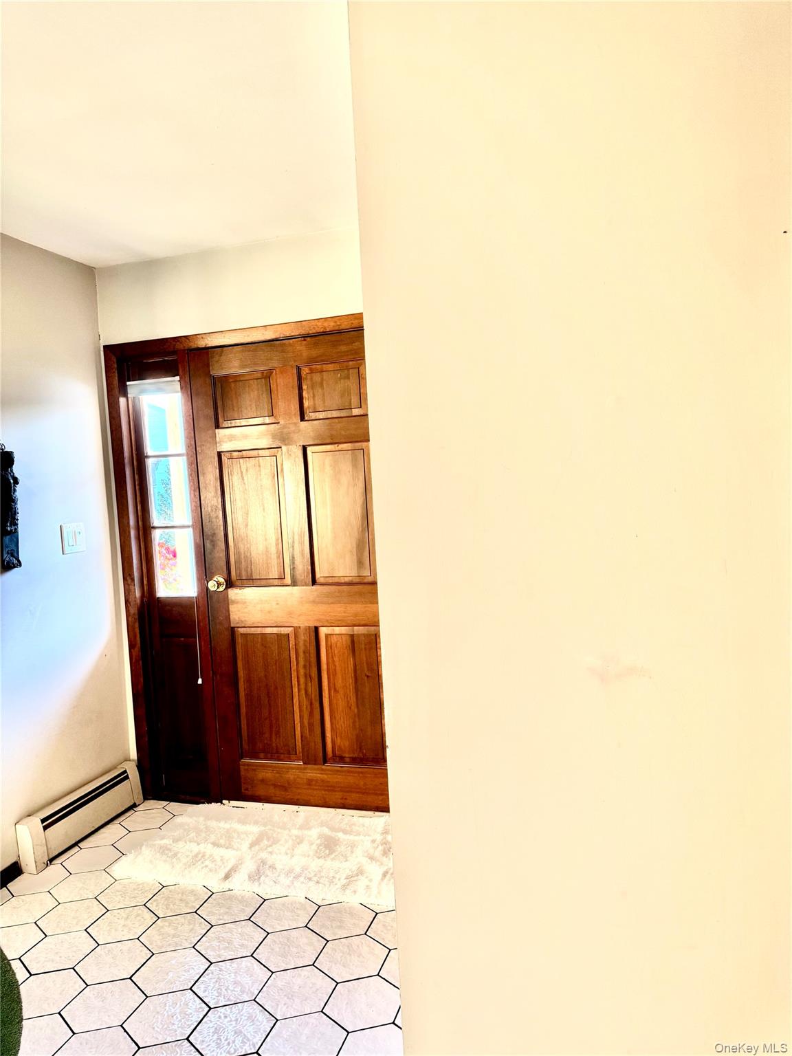 #16 photo, 14 Christa Court, Huntington , NY 11743