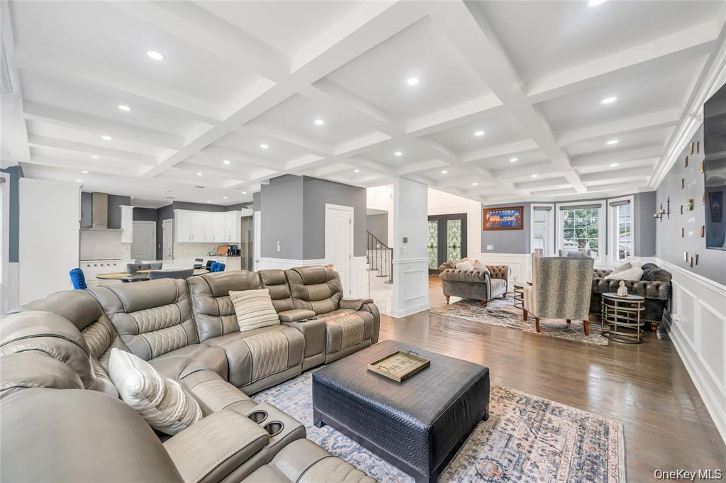 #12 photo, 2694 A Forest Avenue, East Meadow , NY 11554