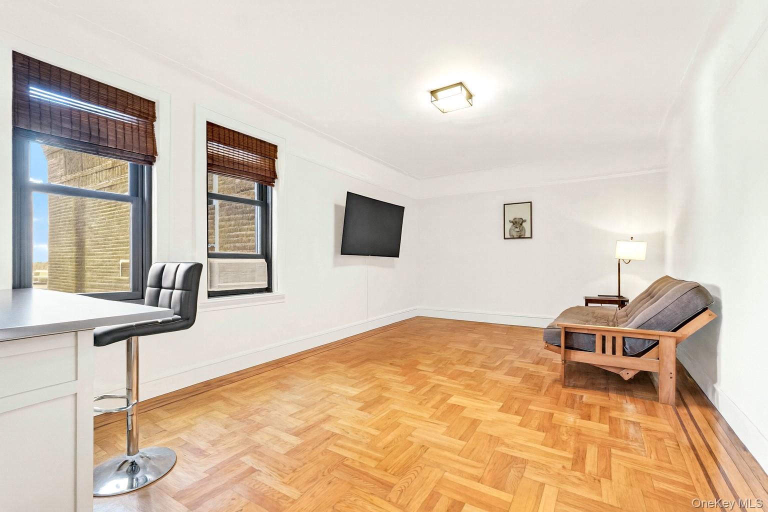 #4 photo, 76-66 Austin Street, Forest Hills , NY 11375