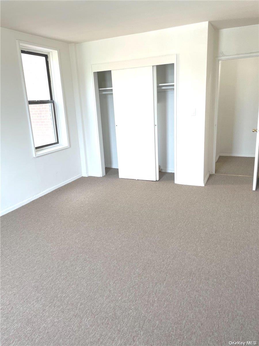 #11 photo, 88-30 182 Street, Hollis , NY 11423