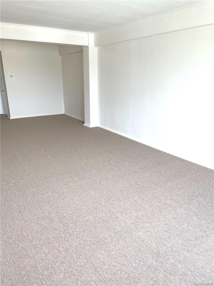 #3 photo, 88-30 182 Street, Hollis , NY 11423