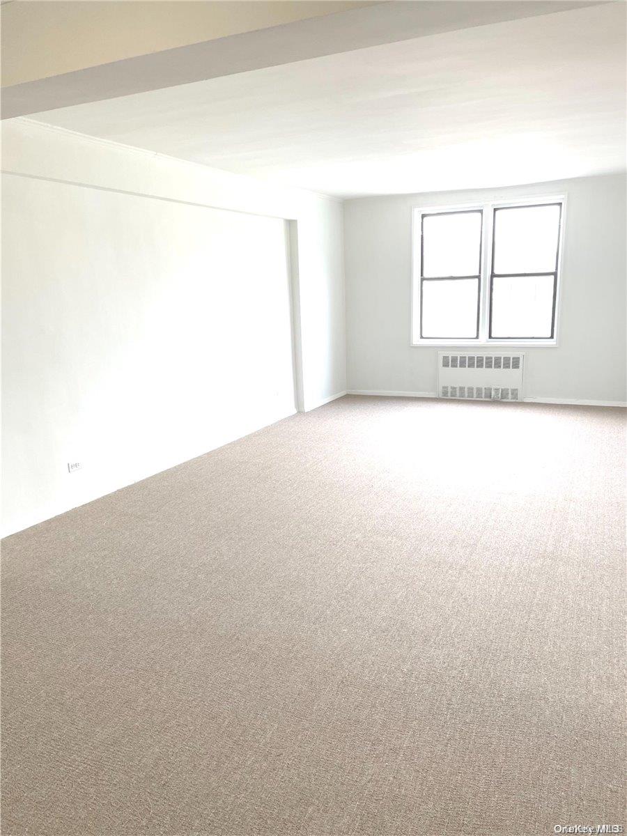 #4 photo, 88-30 182 Street, Hollis , NY 11423