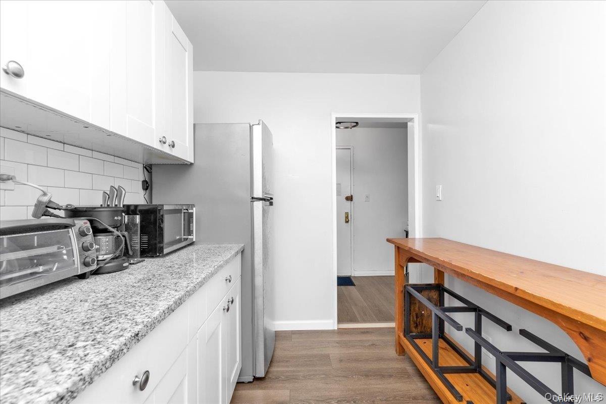 #12 photo, 209-10 41st Avenue, Bayside , NY 11361