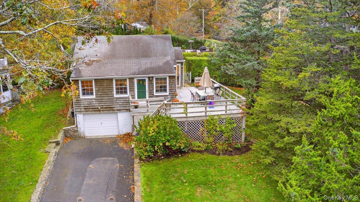 #1 photo, 3748 Noyac Road, Sag Harbor , NY 11963