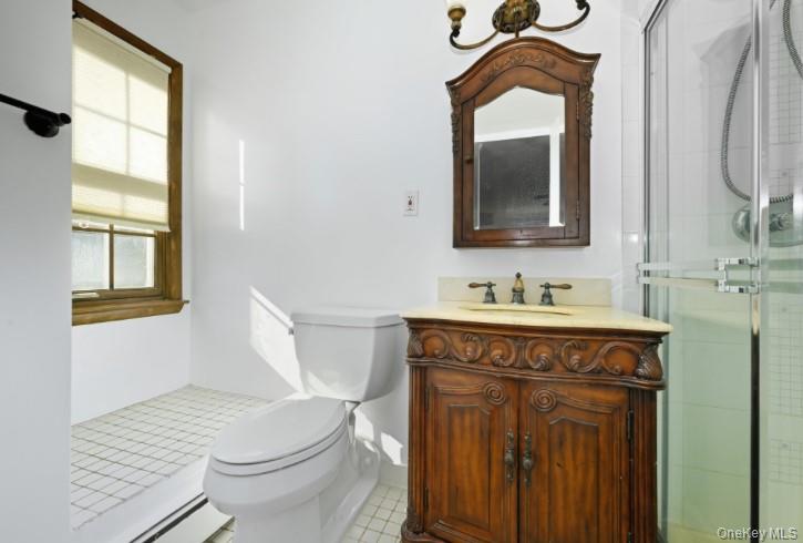 #19 photo, 14-14 BONNIE, Bayside , NY 11360