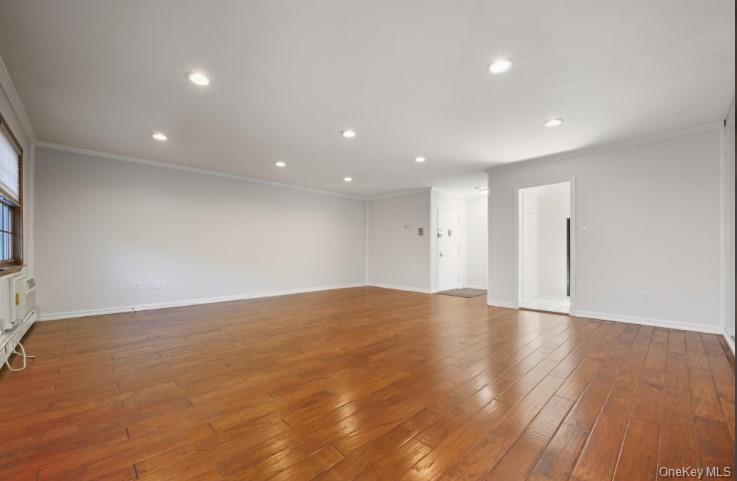 #8 photo, 14-14 BONNIE, Bayside , NY 11360