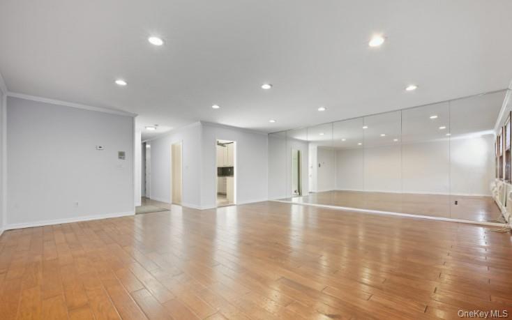 #9 photo, 14-14 BONNIE, Bayside , NY 11360